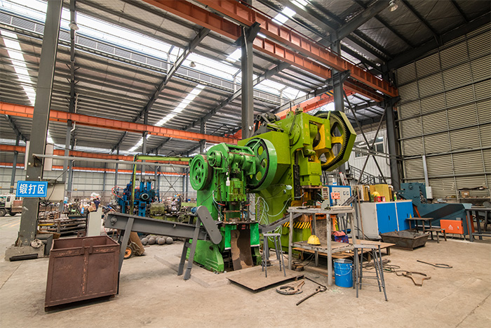 南宫网架配件-锥头加工车间